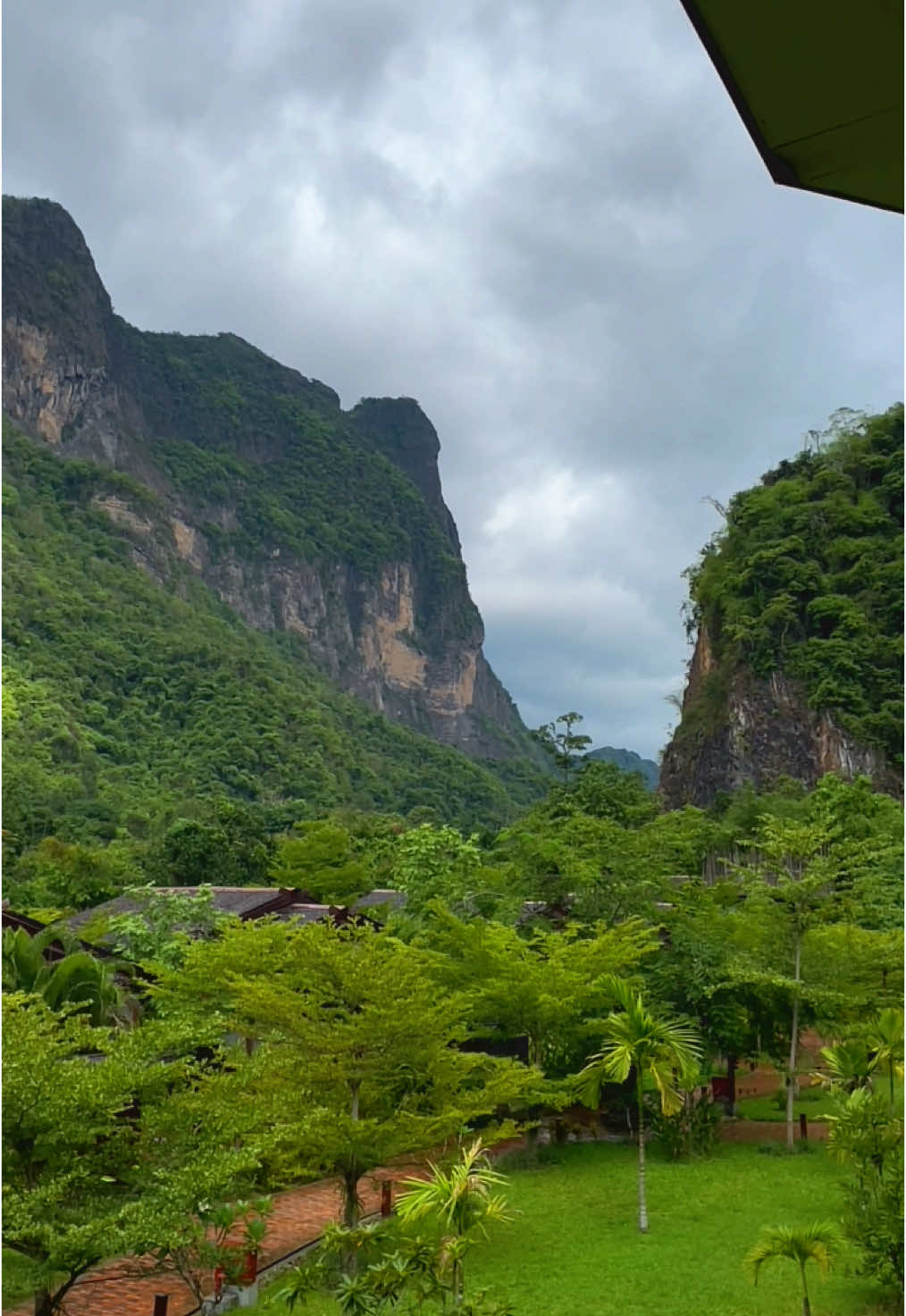 #ဘားအံ #hotelkarenvalley #foryou #foryoupage #fyp #fyppppppppppppp 