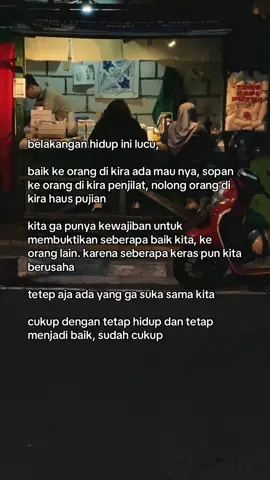 kadang hidup suka kidding ijin pake judul lagu nya @Biru Baru  #fypage #quotestory #selfreminder 