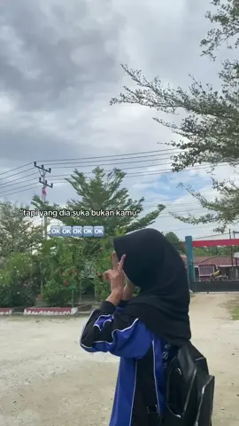 yauda gapapa (sambil nangis) #fyp#crush#4u#trending#tentangdia#fypage#bedasekolah#galau  