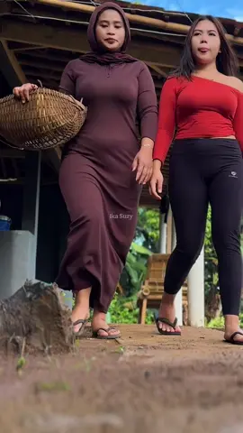 singkong goreng atau kripik singkong ea ini pokoknya enak #gardening #fyp #ikasuzy #dailyvlog #tiktokfood #tiktokusa🇺🇸 #gadisdesa 