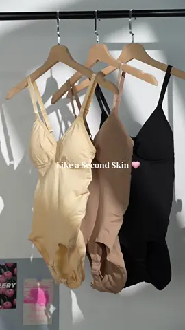Cups In/Out, Perfect Shape 👙 Skin-Like Fit, All-Day Ease 🌬️ #shaperx#shapewear#OOTD#fyp#shaperxshapewear#viralbodysuit#bodysuit#BraFreeRevolution#SnatchedDaily#SculptedConfidence#Summer#SummerFashion#fashiontiktok#BodySculptor#ShapewearReview#TummyControl