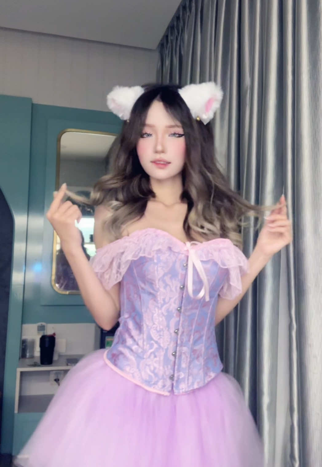 k thể dừng layout này ở đây dc 😭