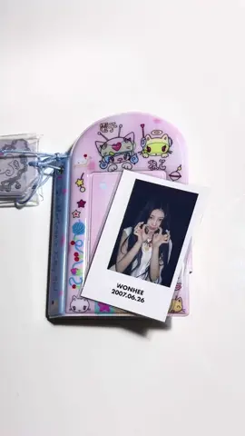 위버스콘 가기 전에 응원봉 꾸며야 하는데 너무 귀찮아요 어떡하죠••• ┈┈┈┈┈┈┈┈┈┈┈┈┈┈┈┈┈┈ 아일릿 포카 포장 illit pobs photocard packing ┈┈┈┈┈┈┈┈┈┈┈┈┈┈┈┈┈┈ @ILLIT  #추천 #추천떠라#illit#illit포카 #포카깡 #글릿 #magnetic #cherish #타팬한테도추천 #모든팬덤에게추천 #모팬환 #포카포장 #포장동영상 #개봉동영상 #포장계 #추천간판 #떡상 #미공포 #梱包動画 #idol #unboxing #photocard #packing #packingphotocard #unboxingphotocard #photocardcollection #unboxingalbum 