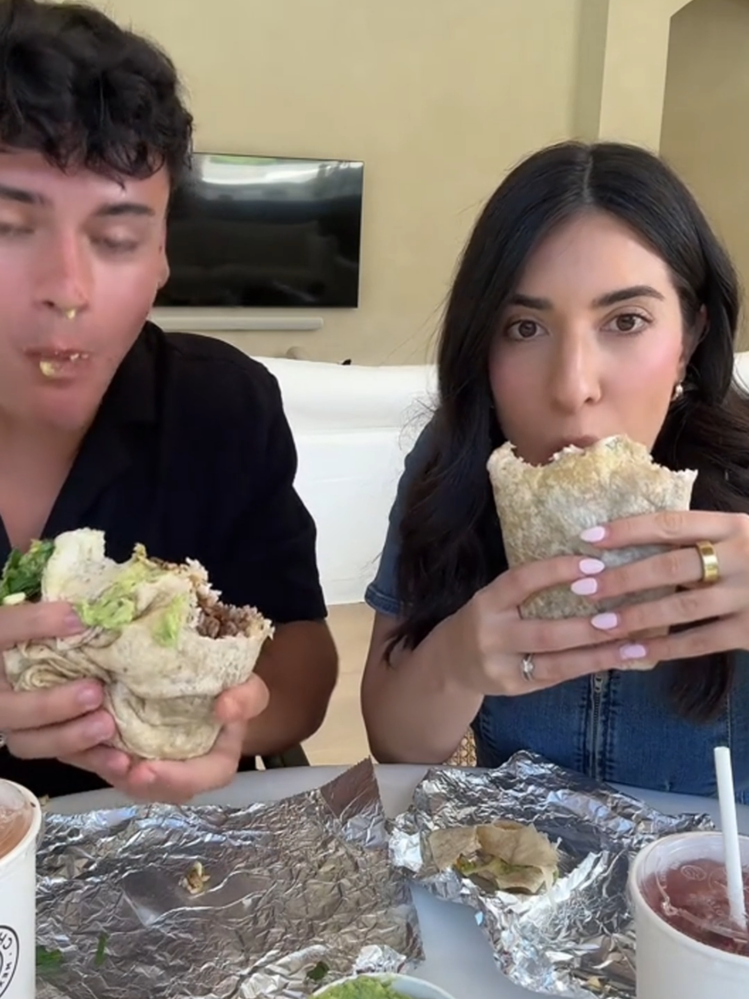 Chipotle VEGAN Burrito Mukbang w @Danielle Brown  vegan recipes #chipotle #chipotleveganburrito #veganburrito #chipotlemukbang #mukbangs #asmr #fyp