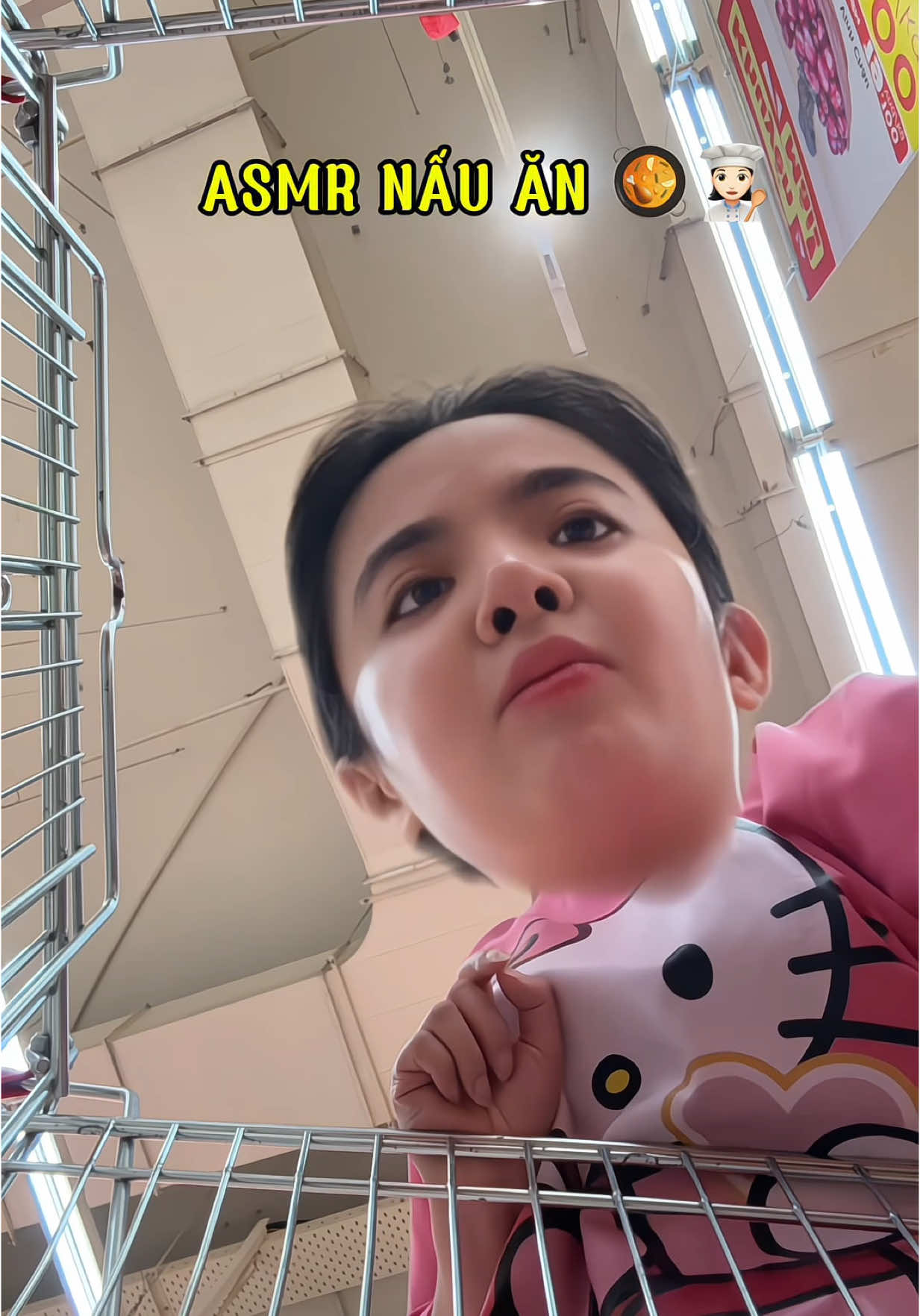 POV: Khi bạn là 1 miếng 🥩 trong siêu thị 🤣