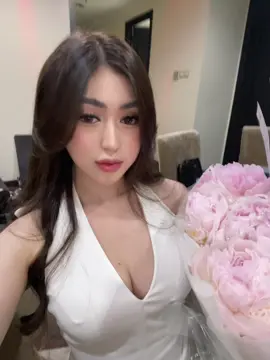 My favoritee🌸  #peony 