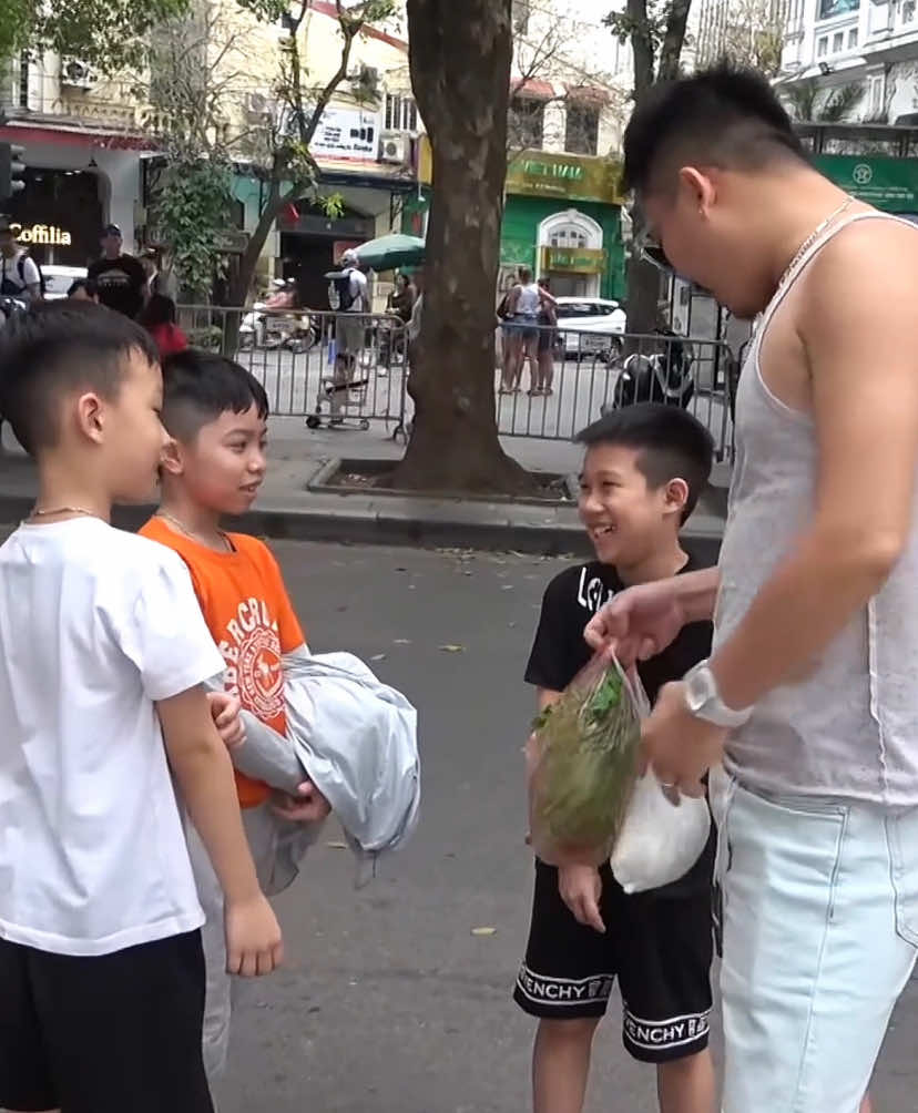 #xuhuong2025 #xuhuong2024 #thinhhanh2025 #luutuananh #giaitri #luutuananhmagician #viral_video #duongpho #trend #thinhhanhtiktok #thinhhanh #vuive #haihuoc 