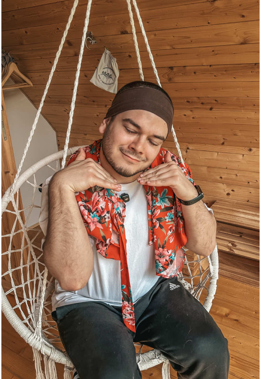 @AlohaCamp Polska reklama Super czas w @osadazagoramizalasami za nami 🧡 aż smutno było wyjeżdżać 😢 Życzymy Wam udanych urlopów! ☺️