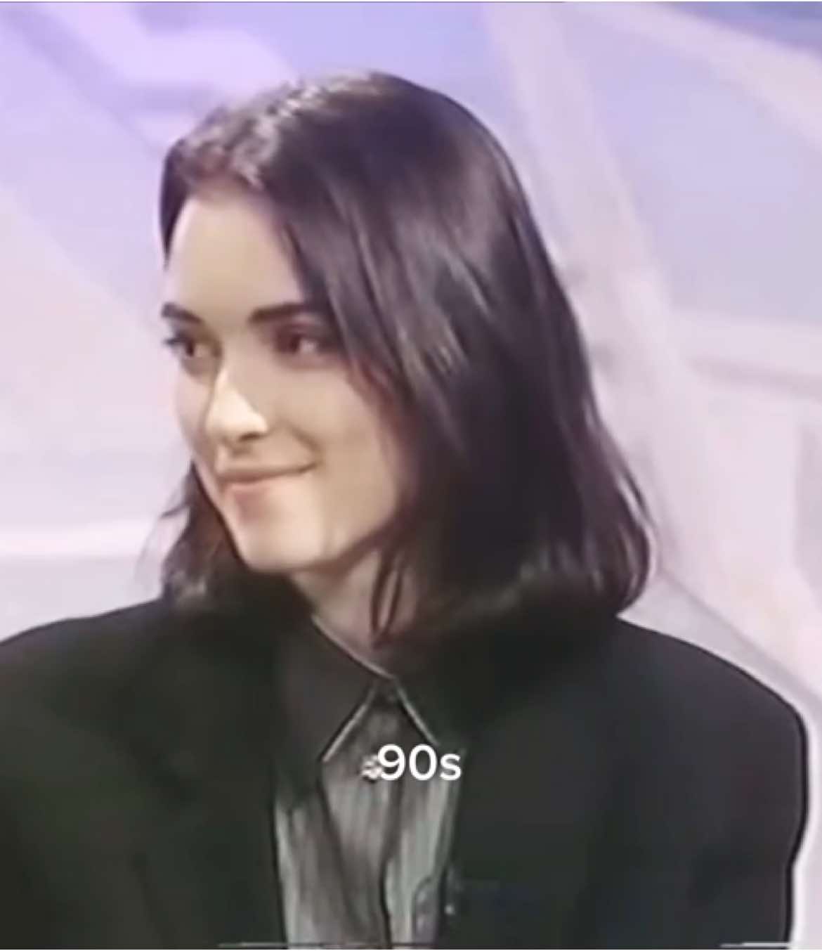 I love Winona ryder 🥺 #winonaryder #viral #fyp #girlinterrupted #strangerthings #beetlejuice 