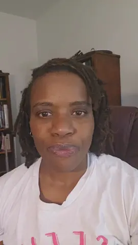 I did it again.   I told yall I was coming for that best-selling authoress spot. Go get my book 'Rise&Reign, A Female Leaders Guide to Health, Life, and Success    It is on Amazon now. https://a.co/d/ipj1Lx3 Leave me a testimony of what you loved about the book.  #theunconventionalob #LadydocNutrition #KingdomAssignment #author #authorlife 
