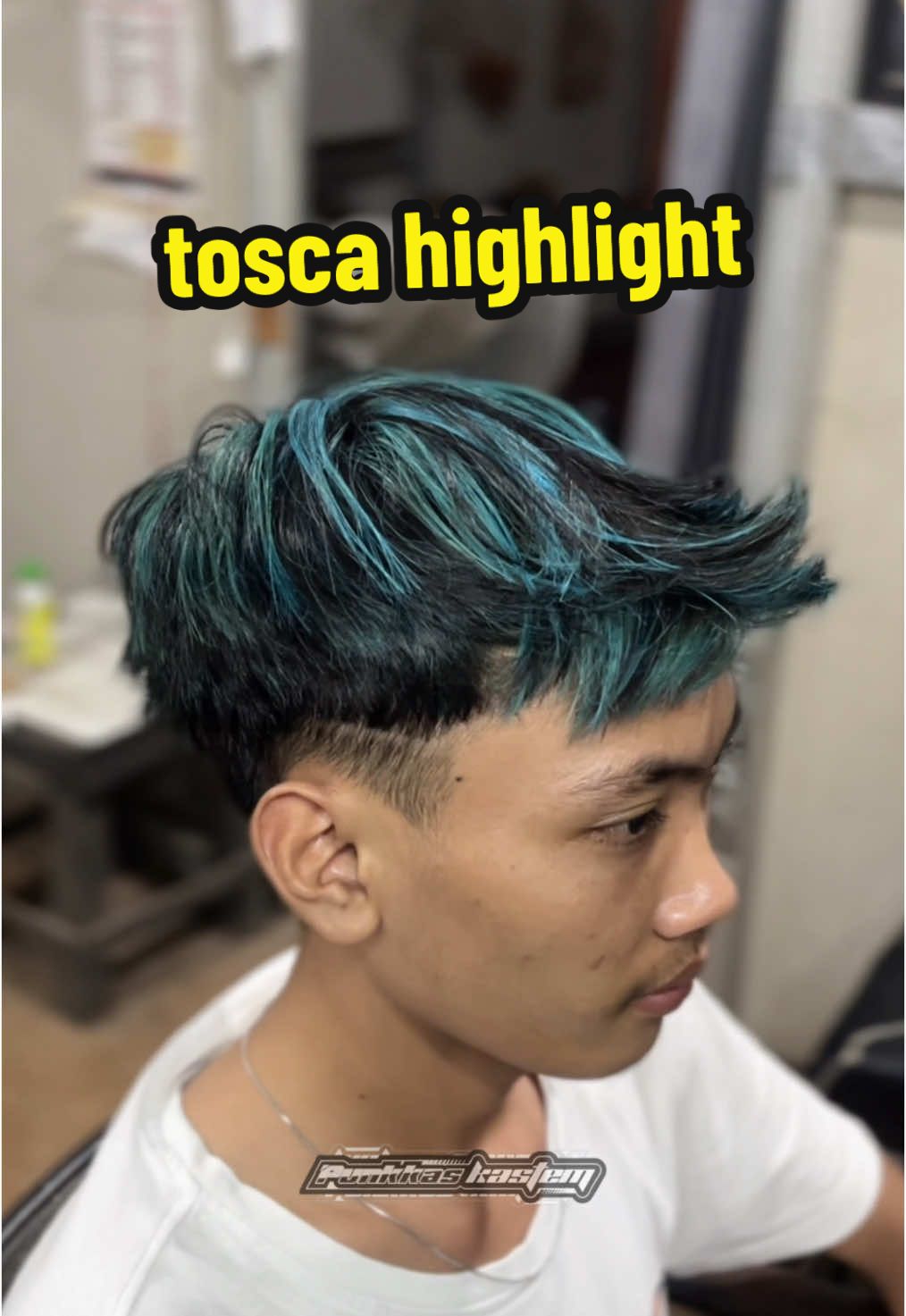 highlight hijau tosca #barbershopindonesia #barbershopjepara #barbershopkudus #barbershopdemak #tosca #semirrambut #fypシ゚ #masukberanda #CapCut 