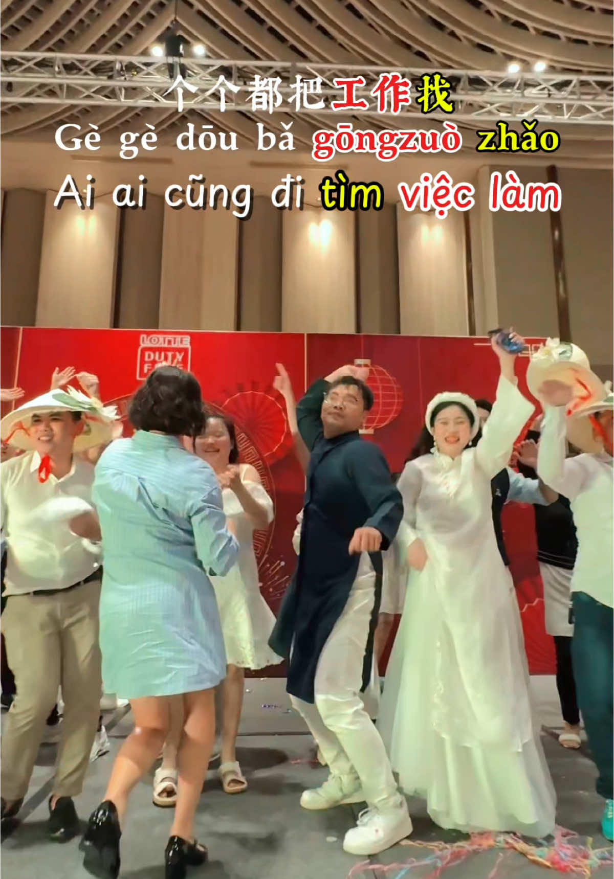 Nỗi khổ mang tên Shang ban - 上班💼 không của riêng ai 🥹, cái nhạc hợp dễ sợ 😂 #foryou #fyp #tiktok #汉语  #leanchinese #hoctiengtrung #nhactrungquoc 