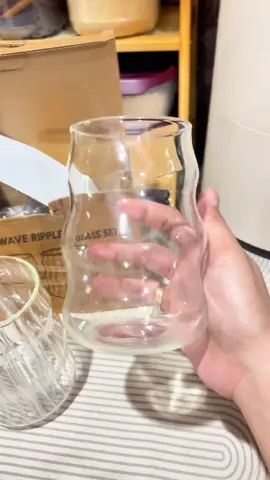 LOCAUPIN Curve Coffee Latte Borosilicate Glass Mug Christmas Gift Aesthetic Nordic Water Cup @@LOCAUPIN.official@@locaupinmy##locaupin##aesthetic##nordic##mug##hotandcold##fyp##drinkstagram##coffeetiktok##coffeelover##fyppppppppppppppppppppppp##fypシ゚
