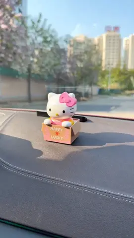 Mô hình mèo hello kitty lắc đầu trang trí taplo #dangcapxehoi #phukienoto #phukienxehoi #trangtritaplooto #tuongtrangtritaploxe 