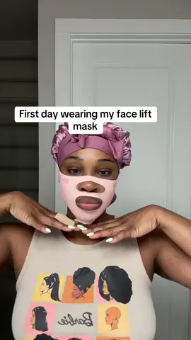 #nightroutine #beauty #facemask #jawline #smileline #wrinkles 