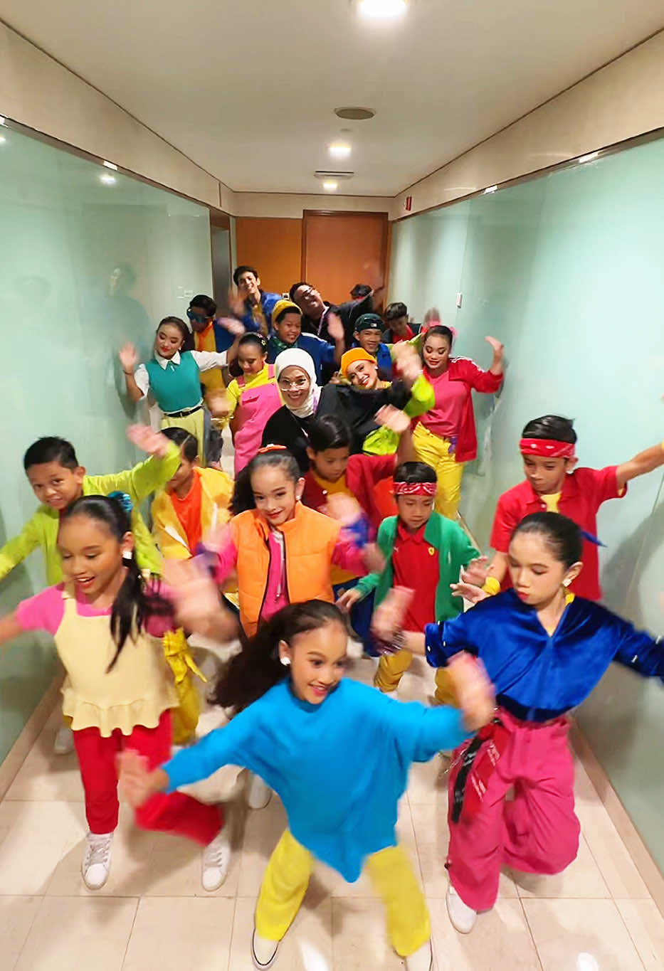 #KOREOGRAFee Dancing Queen with the kids of @PERMATA Seni Tari ana Cikgu Sufie @Ayla15s 