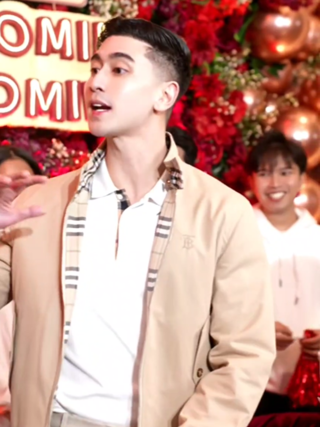 Pantun dari Mas Dewan buat uti nih 🩵🩵🩵 @bramastaverrell @fujiiian #verrelfujihariini #verrelbramasta #hartatahtaverrelbramasta #fujian #verfu #fujiantiutamiputri #fuji #verrelfuji 