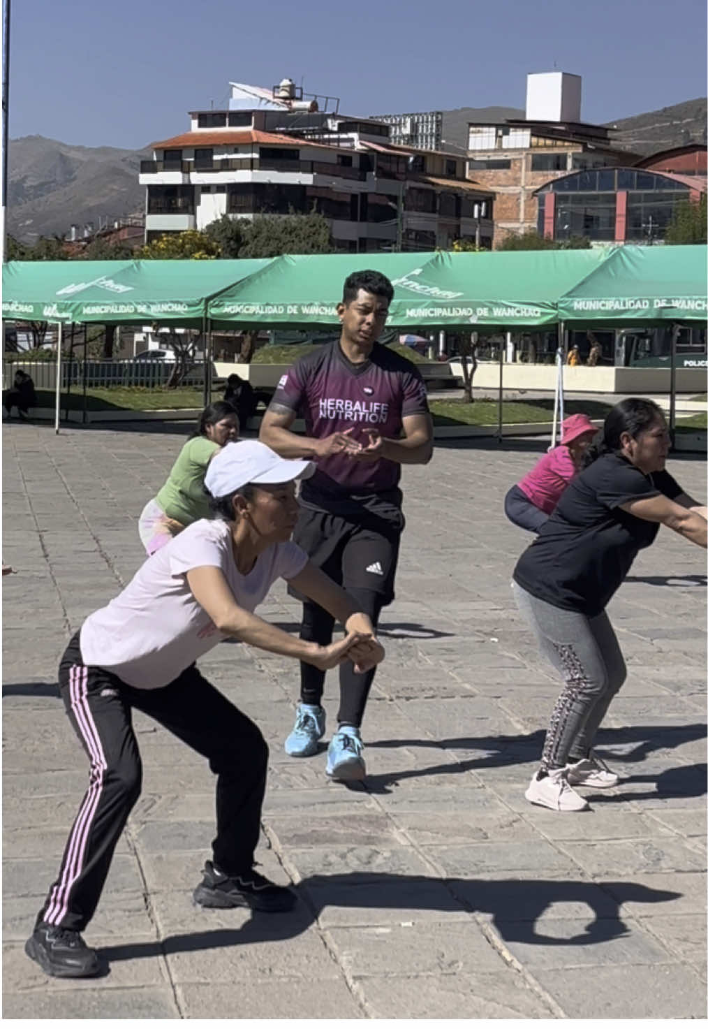 #fitcamp #fitcampCusco #bailefitnes #entrmamiento #salud @Ruby Fitness Dance @joaocalderonfitcoach 