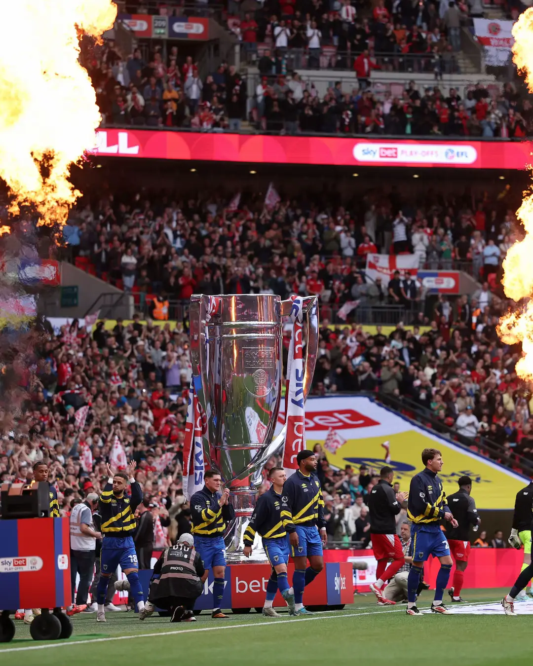 It all comes down to this!  #wembleystadium #eflplayoffs #finalday 