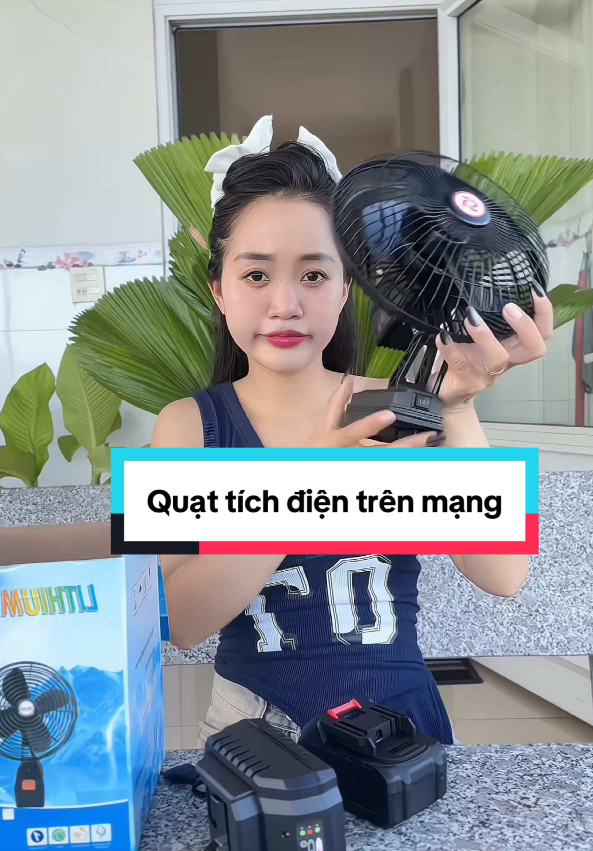Khi tin trên mạng mua quạt tích điện và cái kết #cotrangvlog19 #quattichdien #quattichdienmini #quattichdienpintrau #giadungtienich 