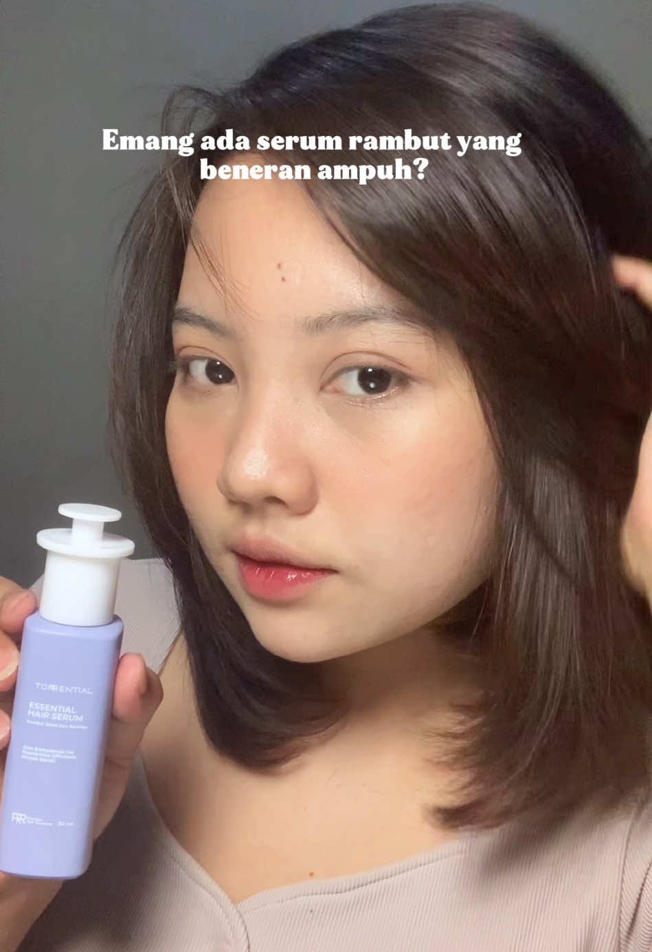 Buat yang sering catokan, hairdryer rambut, takut banget rambut kenapa-napa ga sihh? Pliss pake hair serum biar rambut kuat dari akarnya yaa!!🙏🥹 Kaya aku pake hair serum torrential, kudu wajib cobain kalo mau rambut lebat✨🥰 @Torrential Official #hairserum #rambutrontok #rambutrusak #rambutmaksimal 