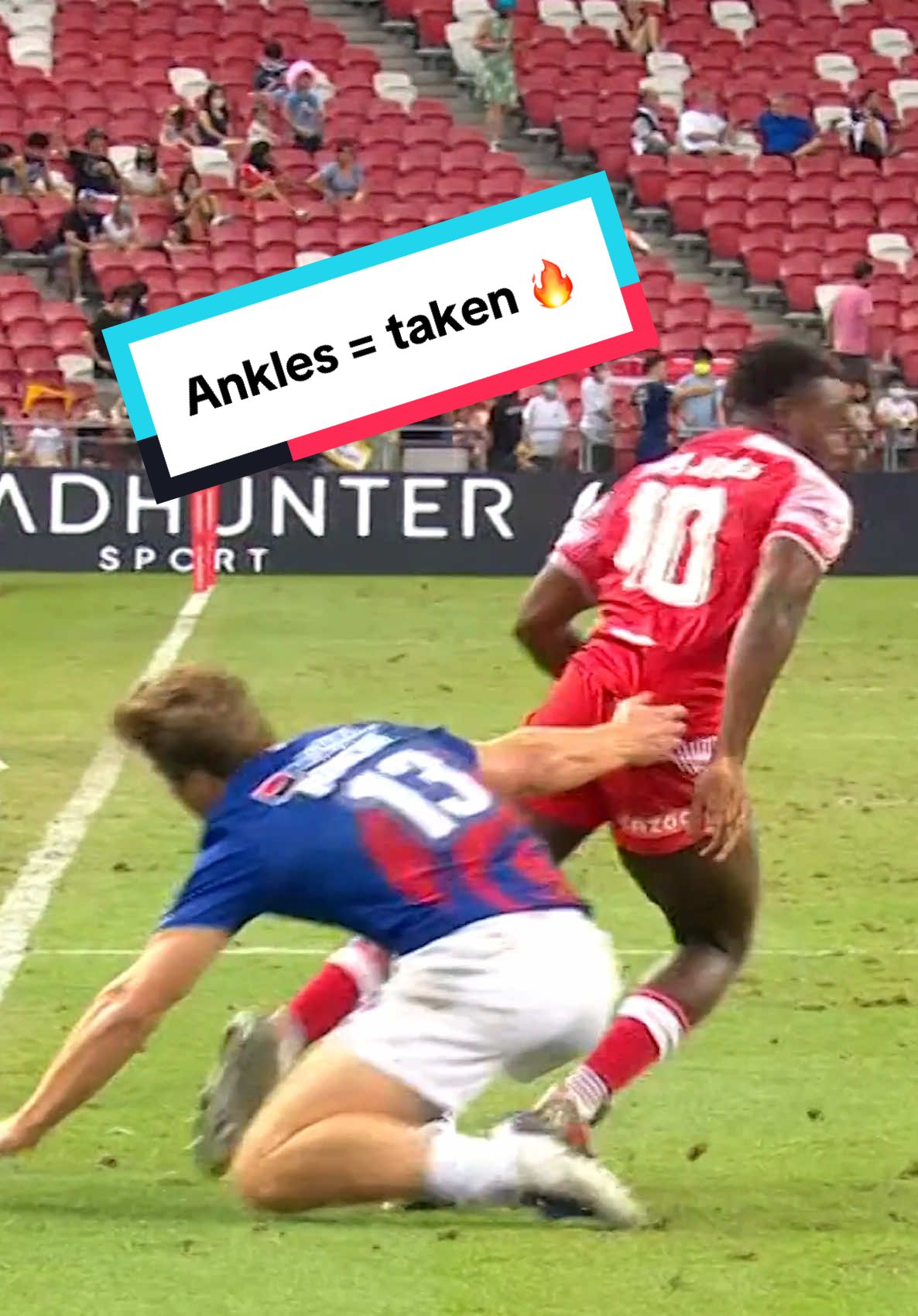 Have you ever seen steps better than this? 😮‍💨 #rugby #rugbytok #hsbcsvns #hsbcsvnssgp #Wales #france 