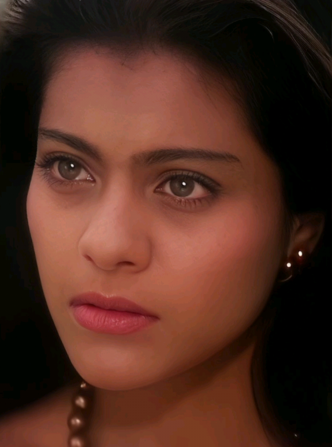 🎧Title song : Tujhe Dekha To Yeh Jaana Sanam 🎬Movie : Dilwale Dulhania Le Jayenge (1995) 🎤Singer : Lata Mangeshkar, Kumar Sanu 👫Actor : Shahrukh Khan, Kajol Devgan   #laguindiaenak #bollywoodsongs 