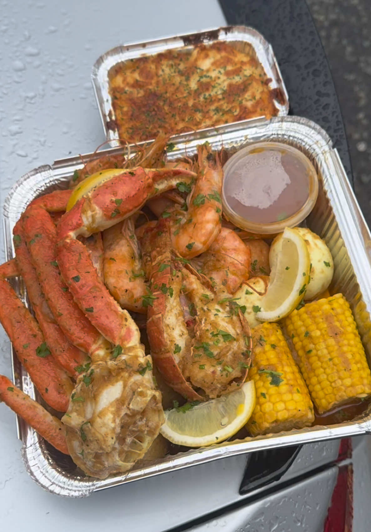 LOBSTER 🦞 SEAFOOD BOIL BOXES IN BIRMINGHAM! @BoilBox  #seafood #seafoodboil #lobster #shrimp #lousiana #crablegs #halalmunchies #halal #thatisamunch #trending #Foodie #foodreview #fyp #halalfoodinbirmingham #birmingham
