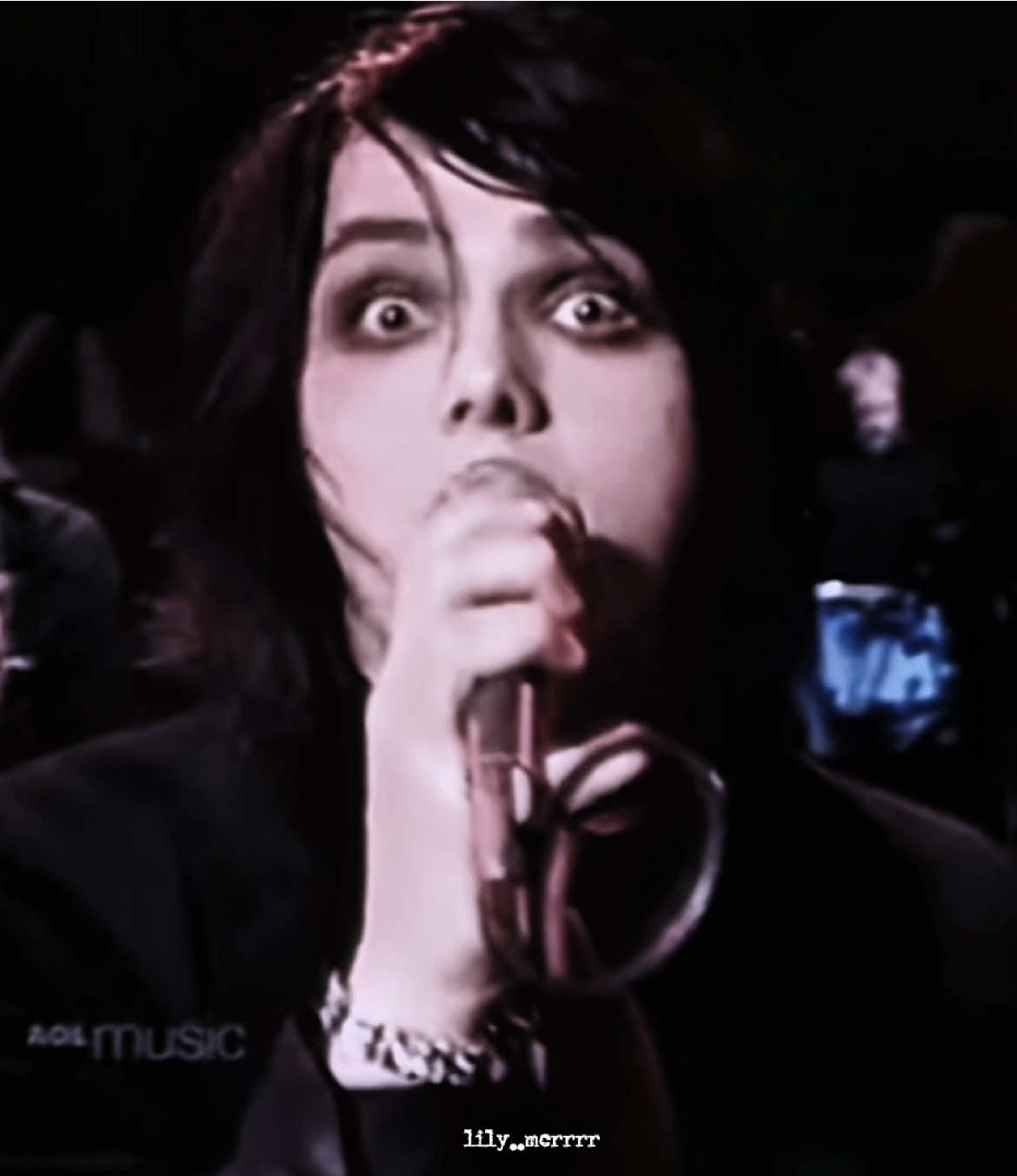 his eyessss ugh🫠 #gerardway #gerardwayedit #mcr#mcredit #fyp#mychemicalromance #fy 