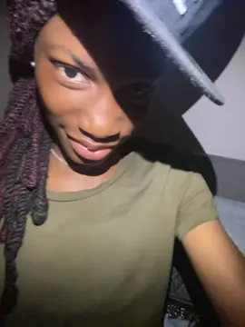 3k fam🩷!thank u guys for ur love and support I love u guys! 🤭❤️#lipsync #fypシ゚ #1mviews #blowthisupforme #rema #creatorsearchinsights2025viralvideo #3 #nigeriantiktok @Rema @𝒸𝒸.𝓇𝑒𝓍𝓍𝒾𝑒 