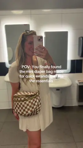 Because not every outing needs a full-sized diaper bag. Every mom NEEDS this. Trust me.  #diaperbag #toddlermom #newbornbaby #pregnancy #MomsofTikTok #momtok #babyessentials #postpartum 