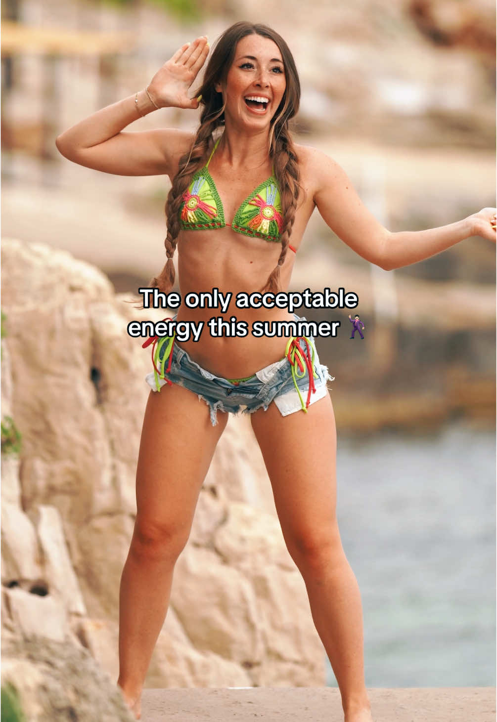 Who’s with me? 👏🏼 #dance #beachvibes #beachday #Summer 