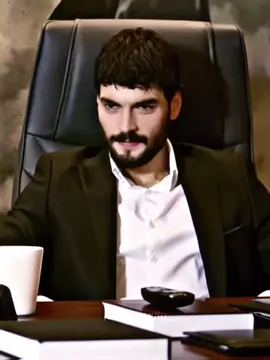 This song and Miran Aslanbey🤭#akinakinozu #ebruşahin #hercai #hercaidizi #hercaiedit #fyp #fypシ #turkishseries #reymir #miran #reyyan #viralvideo #viraltiktok #foryoupage #fy #turkishactors #turkishactress #trend #trendingsong #reyyanmiran #miranreyyan #fypage #dizi #diziler #xyzbca #pourtoi #turkey #turkeytiktok 