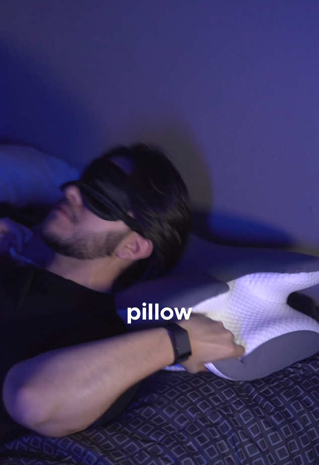 I’ve always had issues with my upper back area and neck area. This pillow is the only pillow I ever got that finally got rid of my neck pain completely, for an affordable price. #sleep #posture #posturecorrection #tiktokshop 