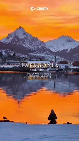 Desde Buenos Aires hasta el fin del mundo… Así suena y se siente la magia de la Patagonia Argentina. 📍 Bariloche, El Calafate, Ushuaia, el imponente glaciar Perito Moreno, paisajes nevados y el icónico Tren del Fin del Mundo. Todo en un solo viaje lleno de emociones. 🌍 Viaja con Cristyviajes y descubre lo que significa llegar al fin del mundo... y querer volver. ✈️ Escríbenos y arma tu próxima aventura: 📲 099 186 3700 | 099 220 5929 📧 marketing@cristyviajes.com.ec #ViajaConCristy #PatagoniaArgentina #FinDelMundo #Cristyviajes #argentina #bariloche #calafate #ushuaia 