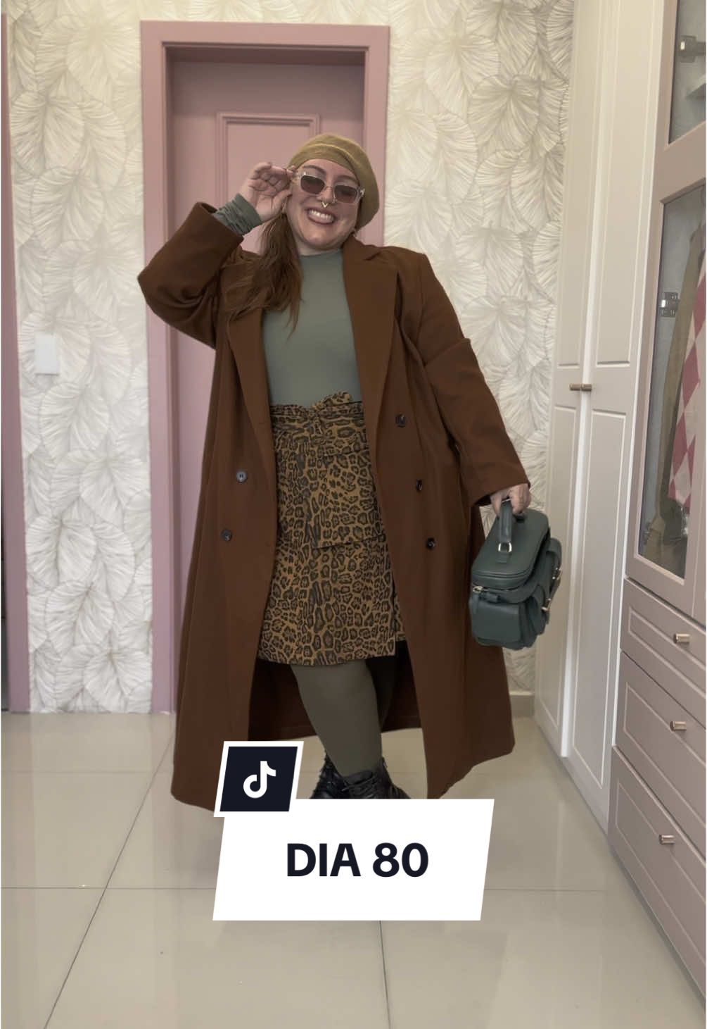 DIA 80 - Comprei blusinhas novas e já quis montar um look verde e marrom que é uma combinação INCRÍVEL 🤎🥰  #looksplussize #fashionstyle #365looksplus #modaplussize