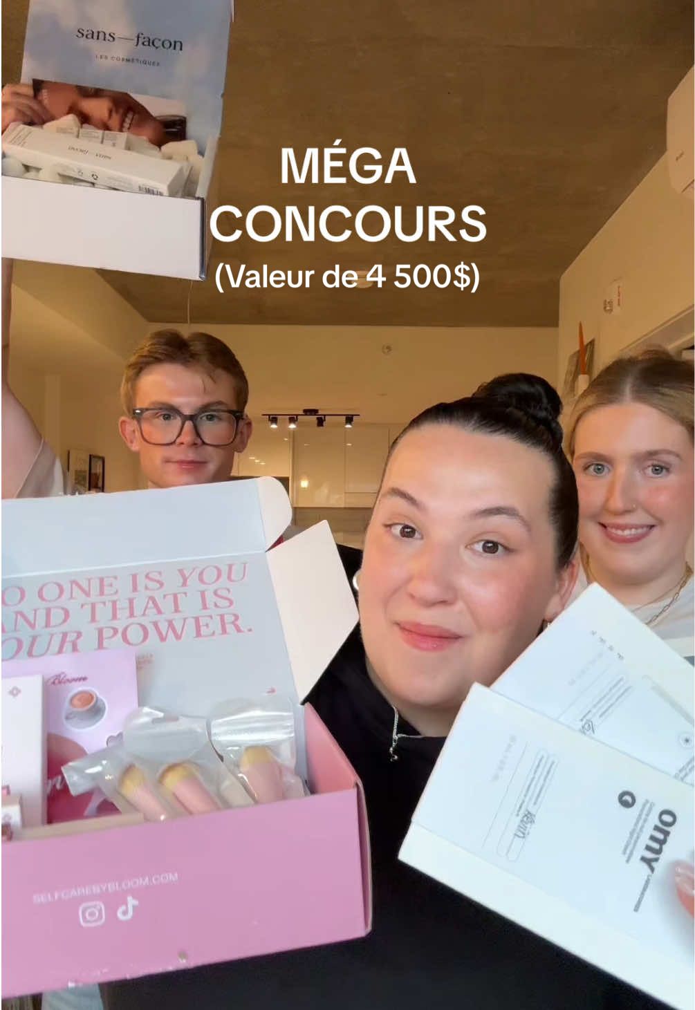 MÉGA CONCOURS D’ÉTÉ ⭐️🥹 Pour participer :  - S’abonner à mon compte et à ceux de @leane.poitras & @Kevin Routhier  - Liker la vidéo - Identifier vos amis en comms  Tu peux aussi t’abonner à nos comptes Instagram pour plus de chances de gagner. 👀 Le concours prend fin le 21 juin, lors de la journée du début de l’été. xx  Merci aux entreprises qui ont accepté de collaborer avec nous : @Karine Joncas Cosmétiques 🇨🇦 @Éconofitness @Selfcare by Bloom @Girl Crush @Jewelshop @Extéria Terrain d'Aventures @omylaboratoires 🇨🇦 @PHYTO @rogergallet @ORAKI @Dailystory Clothing @Livom @Dans un Jardin @Aurea @Pixie Woo | Joanie 💗🇨🇦 @Hot Poc @Juliette de Sunny Sunday @Sans-Facon Cosmétiques @SAVO @MOI D’ABORD 🕯🛁🍫 @CeraVe @Klorane @Garnier Canada @dosejuice @KaseMe @Pizza Salvatoré🍕 @Gold Heart Club | Alexe @Fervido | Juliette & the team✨ & les autres en commentaires.  #concours #concourstiktok #giveaway #giveawayalert #gift #gifted #Summer #friends #goodluck 