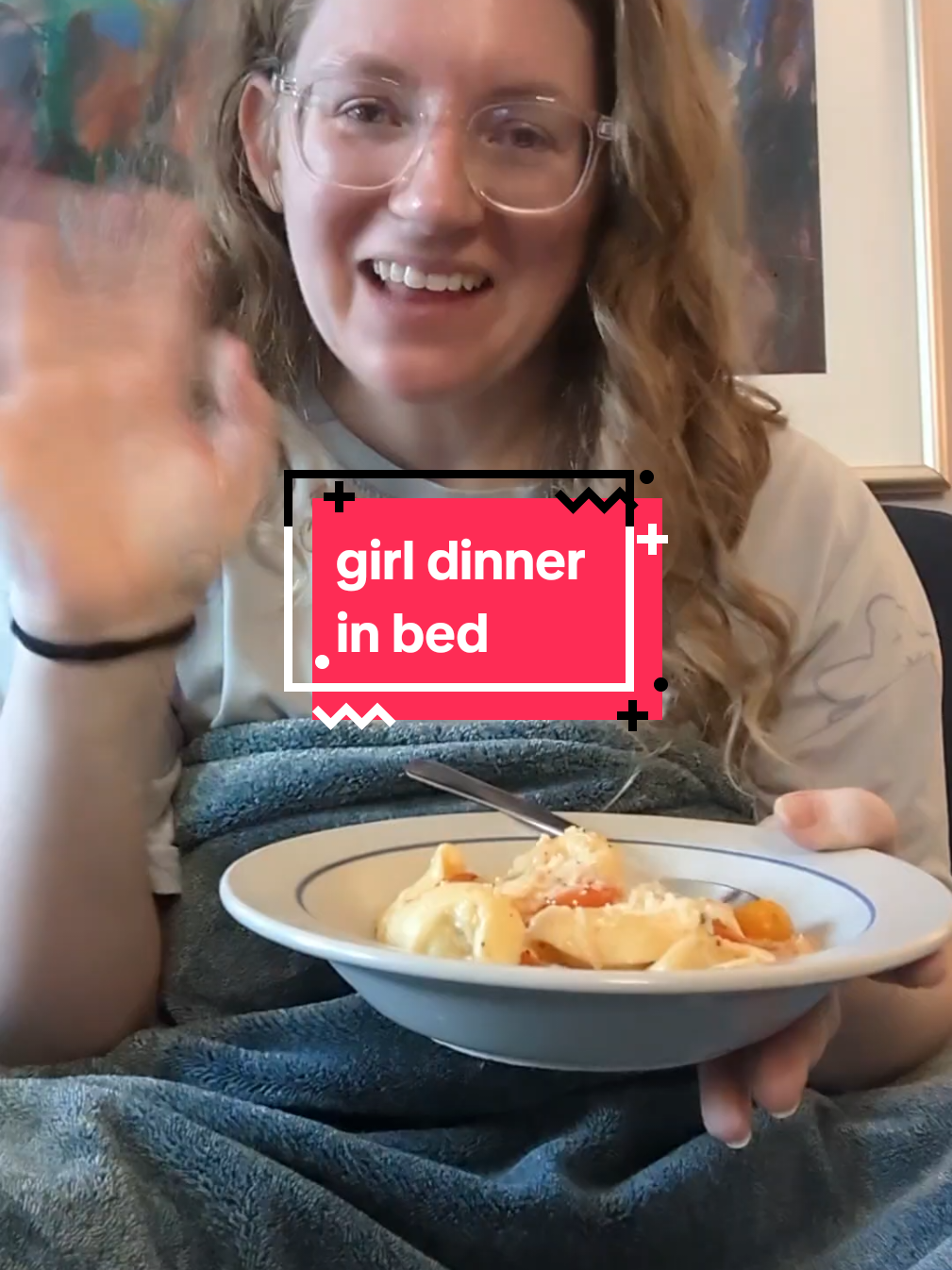 can I just eat chef salads and yummy pastas this summer please and thanks 🥰 #girldinner #girldinnerinbed #easydinner #easymeal #fetapasta 