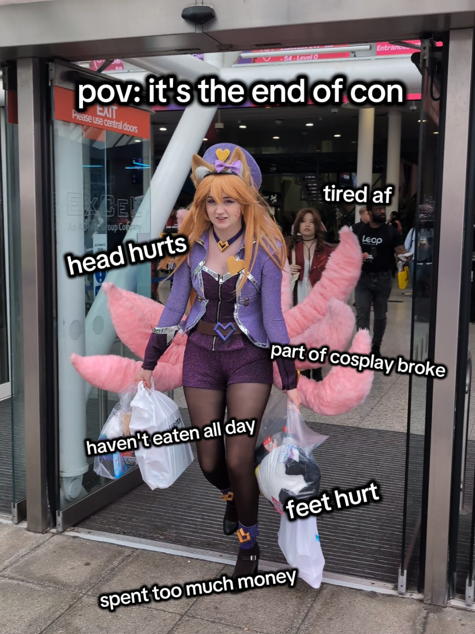 and I can't wait to do it all again! @MCM Comic Con  @League of Legends  #cosplay #ahri #leagueoflegends #ahricosplay #mcmcomiccon #comiccon #cosplaymemes 