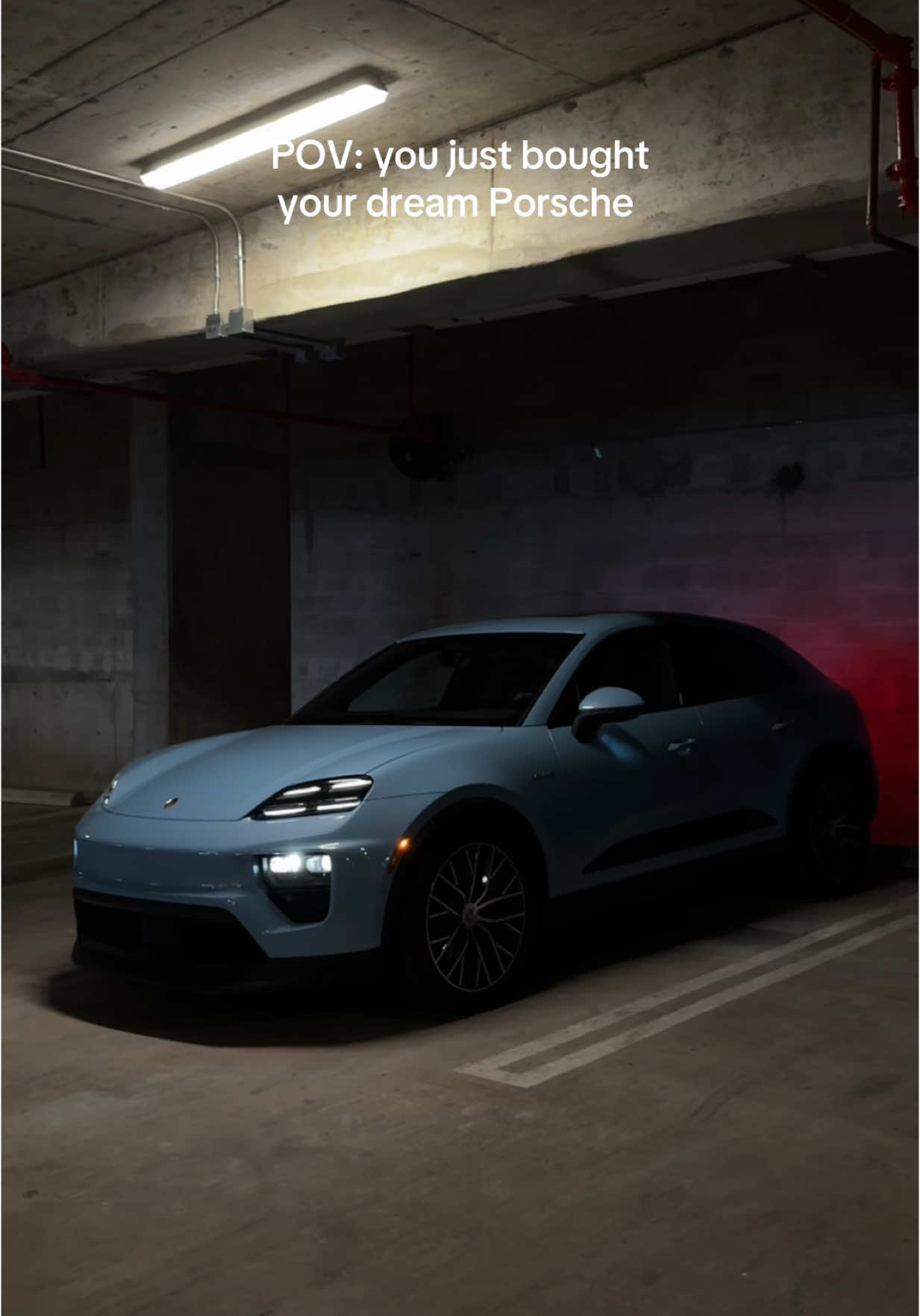 My new personality trait 🤧 #porsche #porschemacanev 