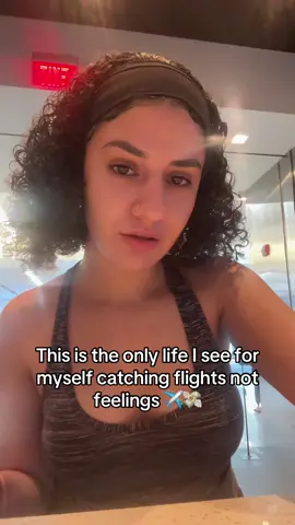 Let me help you create the life of your dreams 💸✈️ #travellife #moneydigital #girlsgirl #bosslady #paidandpretty #engagement #fyp #choseyou #foryoupage #letsworktogether #wifimoney #investinyourself #explore #invest 
