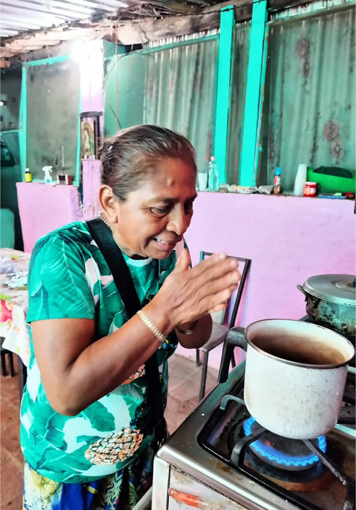 EL TÉ… #paratiiiiiiiiiiiiiiiiiiiiiiiiiiiiiii #humor #comedia #familia #te #hogar 