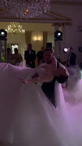 Special moment🤍   #weddingday  #weddingdance @Alex Warren 