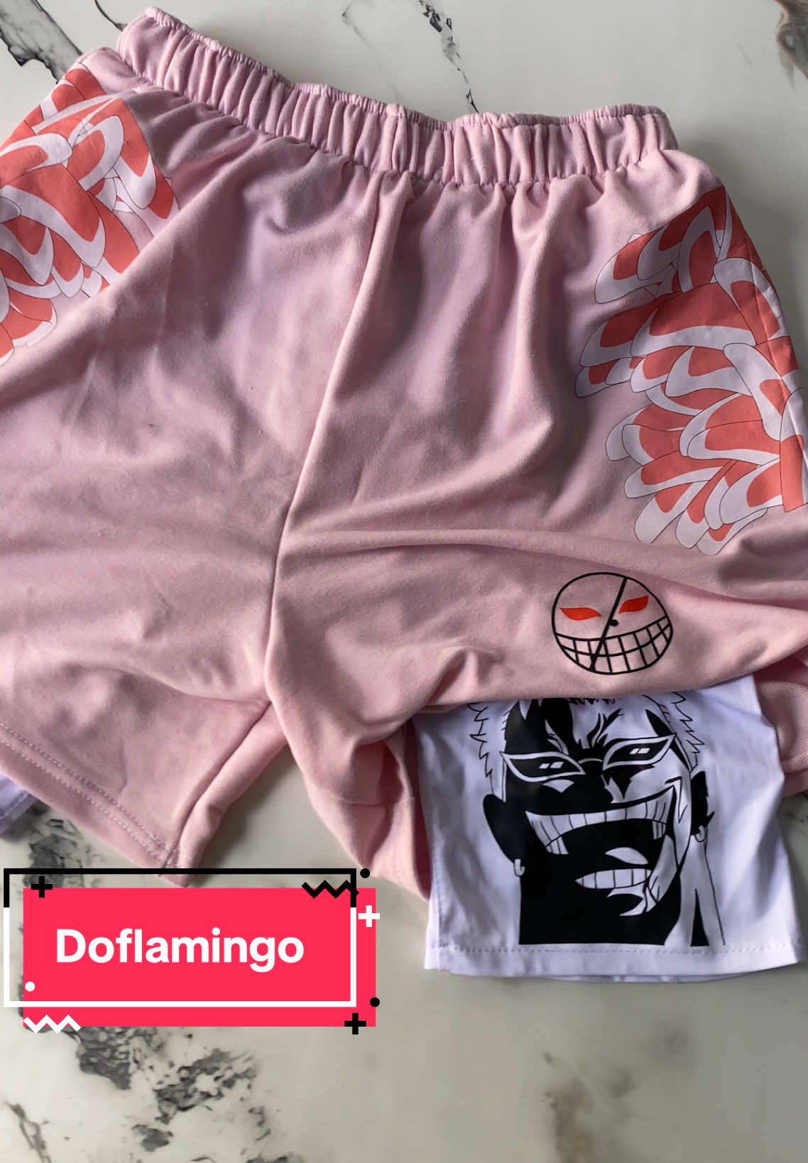 Don kijoteh doflamingo Short personalizado ⚡️ estilo anime, realizamos todas las tallas  Puedes enviarnos tu diseño y te ayudamos a realizarlo 💪 Somos tienda online en Venezuela Maracay  #short #licra #onepiece #diseñoropa #personalizado #doflamingo 