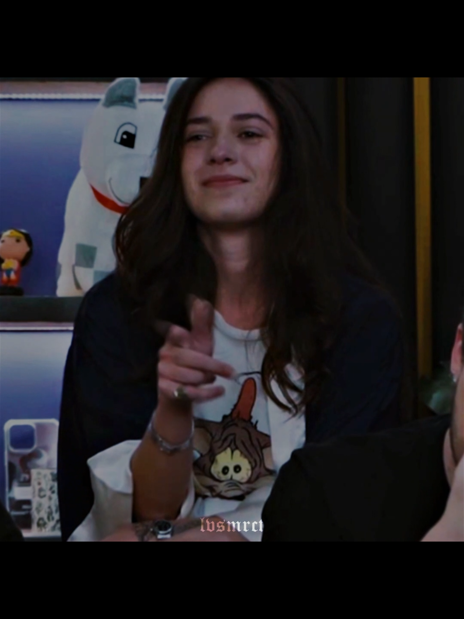 ela sendo a mais mais da netolab! . #marcellatonini #felipeneto #netolab #foryoupage #fyp #edit #luccasneto @marcella tonini 