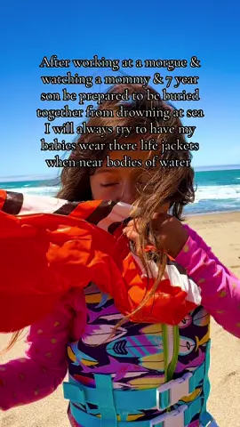#fyp #foryoupage #mommysoftiktok #morguetok #drowningprevention #drowningawareness #beachday #wearthelifejacket 
