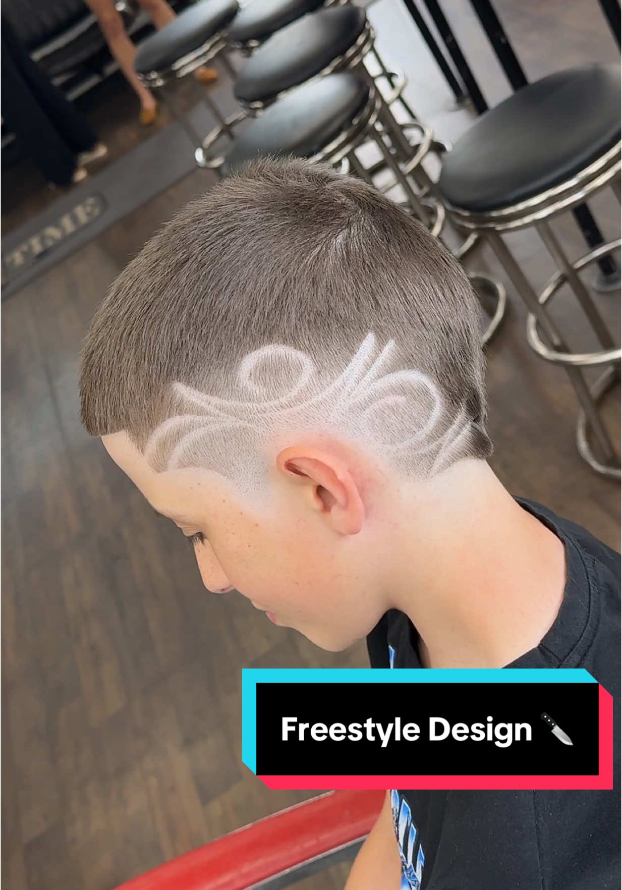 Wichita KS 📍 buzz cut season 🔪 • • LINK IN BIO TO BOOK YOUR NEXT HAIRCUT APPOINTMENT 💈🙏  • #buzzcut #shorthair #hairdesign #haircut #hairstyle #hairtok #hair #lineup #hairtransformation #burstfade 