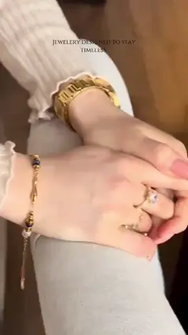 #NuceryStars #jwellery #NuceryStars #JewelryLover #luxury #shoot #ElegantLooks #feedbackcustomer #gold #viral 