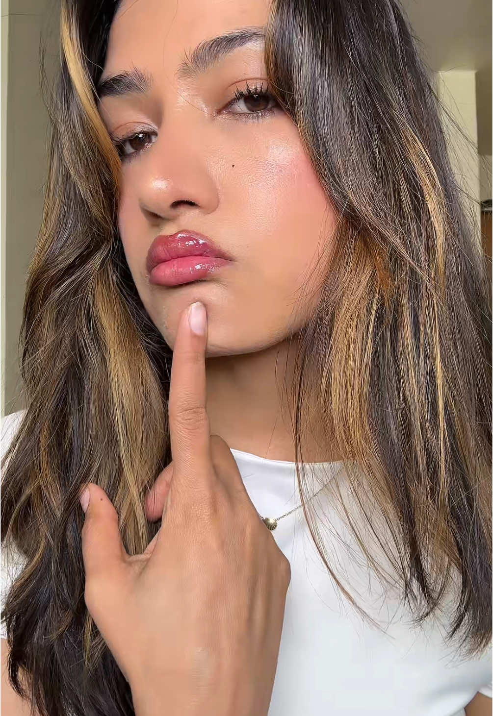 My favorite lip combo right now , obsessed with tower 28 currently 😘😘😘 #tower28lipjelly #tower28beauty #lipcombo #lipgloss #tint #foryoupage #tiktokshop #tiktok #trending 