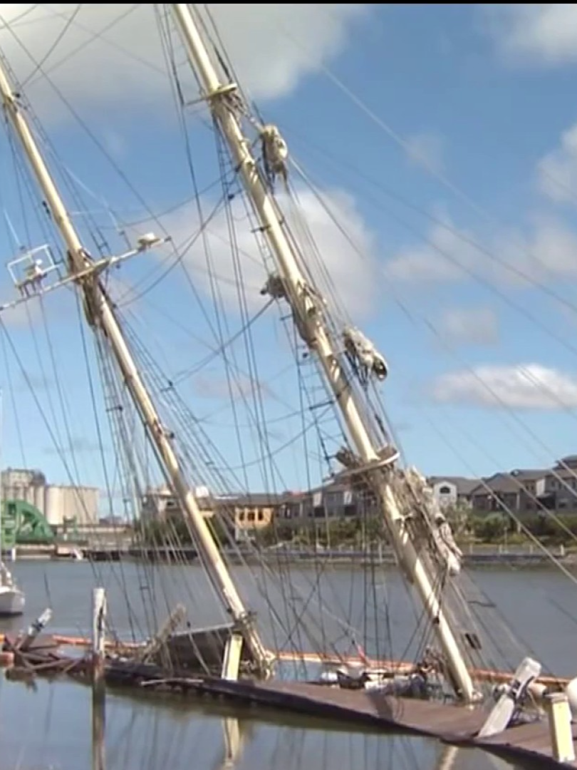 On Monday afternoon, a floating boom surrounded a large two-masted sailing vessel that sank over the weekend at its Alameda dock in the Oakland Estuary.  #BayArea #news #Oakland #Alameda